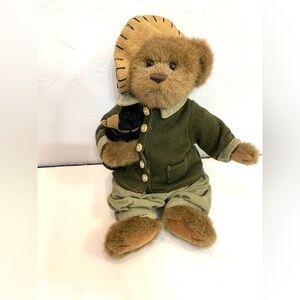 The Bearington Bear Collection Black & Jack Bear 14” 1376